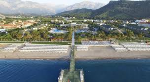 Dobedan World Palace Кириш