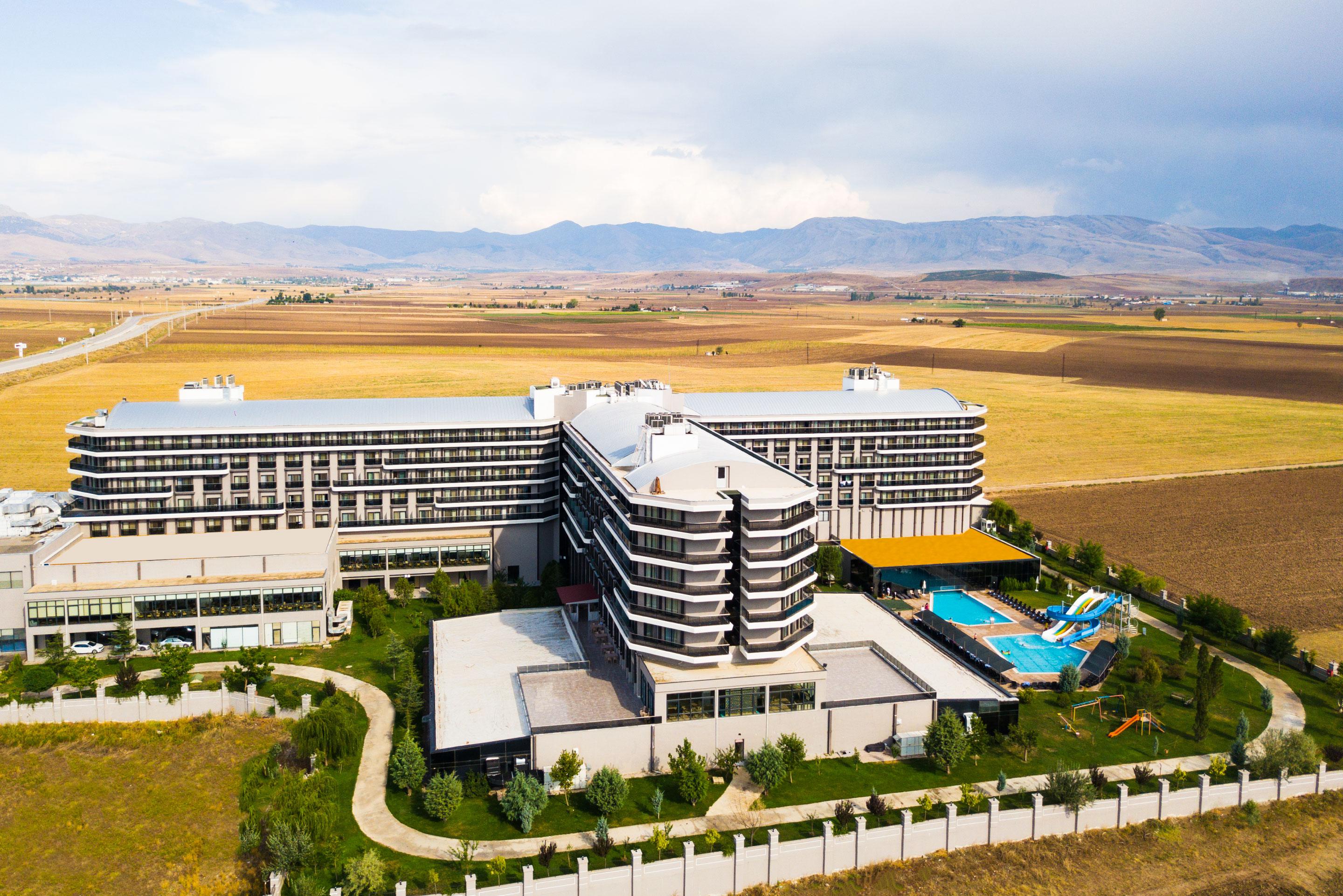 May Thermal Resort & Spa Афйон
