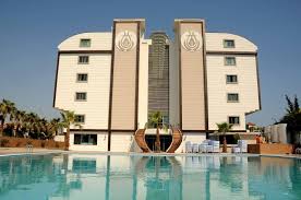 Orfeus Queen Hotel Colakli