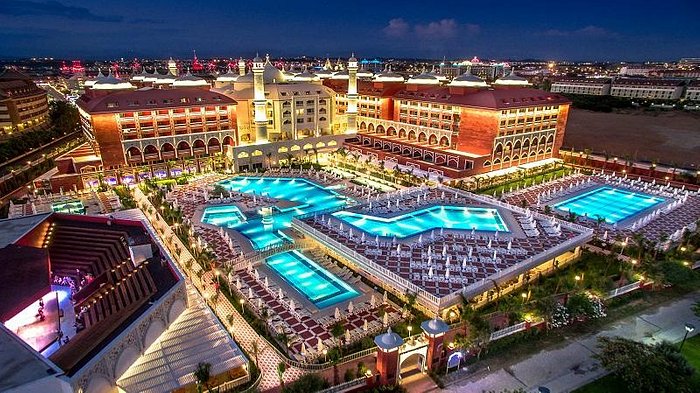 Royal Taj Mahal Hotel Evrenseki